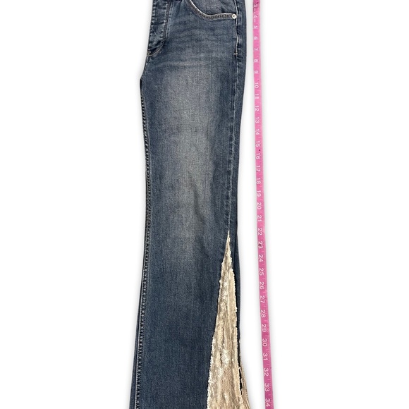 Pilcro High-rise flare sequin jeans - Picture 4 of 5